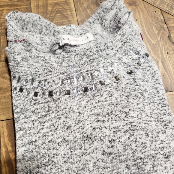 Socialite Crystal Gray Sweatshirt Size M - Picture 9 of 10